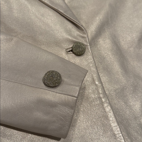Alfani Metallic Champagne 100% Leather Jacket Size Small extra button - Picture 13 of 16